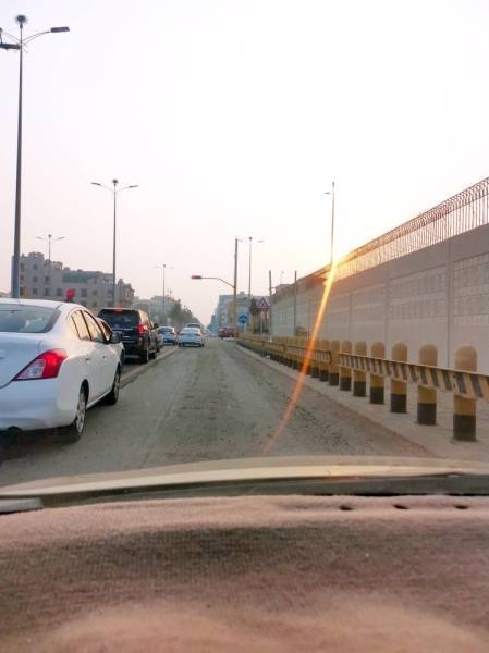 Traffic is smooth after removal of concrete barriers outside the old US Consulate in Jeddah. — Okaz photo