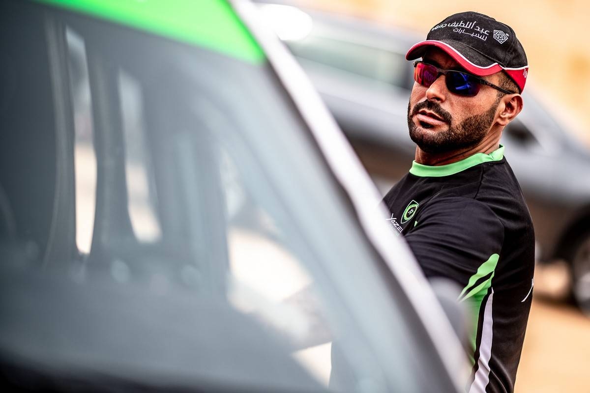 Saudi Arabia’s Yazeed Al-Rajhi and Ulster co-driver Michael Orr held an advantage of 8.5 seconds after the opening timed 3.55km super special stage of Rally Qassim 2019.