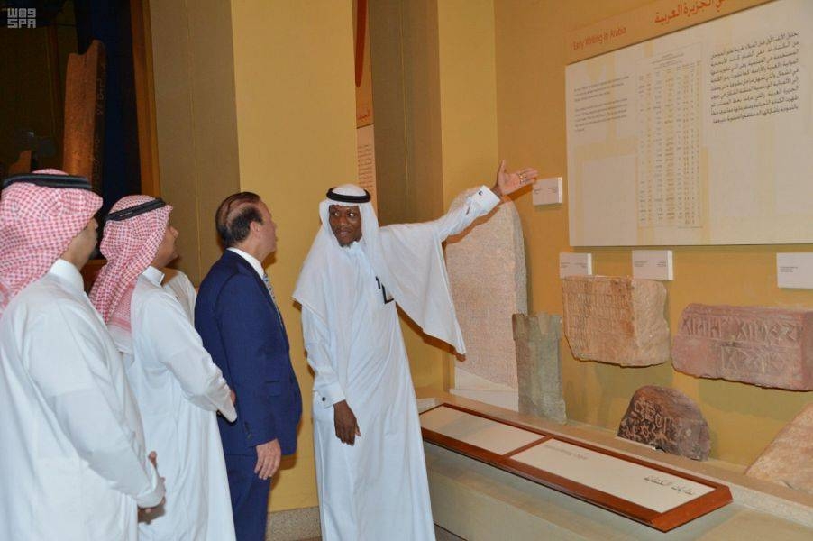 Rustom Al-Kubeissi, vice president of the National Heritage Sector at SCTH, handed over the documents to Iraqi Ambassador Dr. Qahtan Taha Khalaf, at a ceremony held at the National Gallery of King Abdulaziz Historical Center in Riyadh on Wednesday.