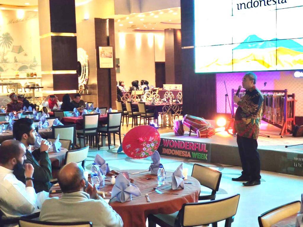 ‘Wonderful Indonesia 
Week’ fosters country’s
top tourist destinations