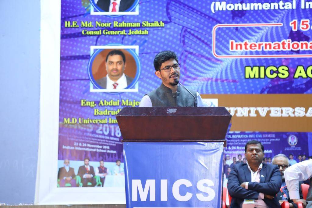 Indian Consul General Mohammed Noor Rahman Sheikh speaks at the concluding session of the Monumental Inspiration into Civil Service workshop in Jeddah. — Courtesy photos