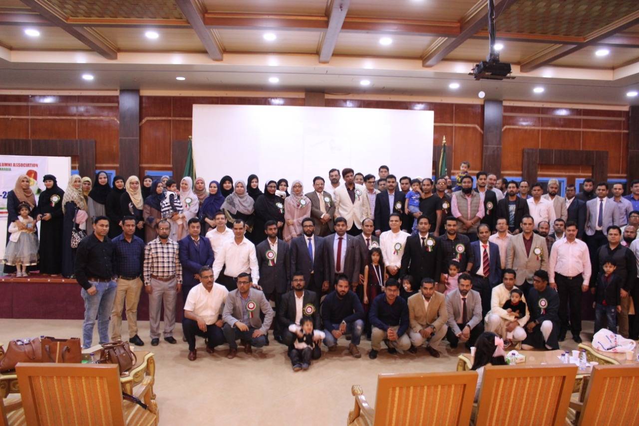 Group photo of participants in the Sir Syed Day-Jazan event.