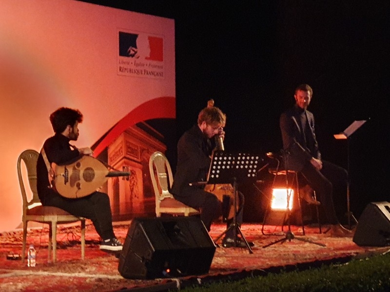 French poetry night in session at the residence of French consulate general. — SG photos by Abdulaziz Hammad.