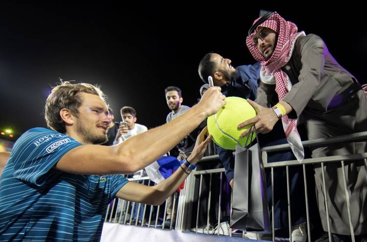 David Goffin visits a coaching clinic in Riyadh.