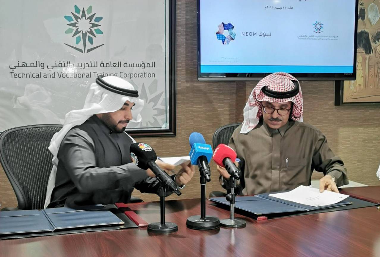 NEOM and the Technical and Vocational Training Corp. (TVTC) formed a partnership on Sunday that will lead to the creation of thousands of job opportunities for members of the local community in Tabuk and NEOM regions.

