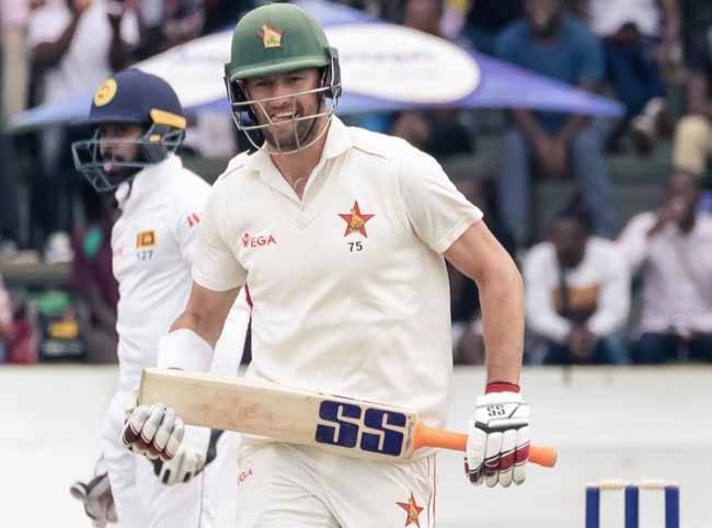Donald Tiripano struck early to remove Oshada Fernando and complete an excellent second day of the first Test for Zimbabwe against Sri Lanka in Harare.