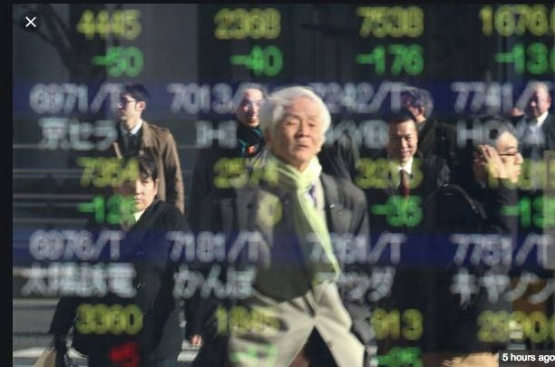 Stocks, oil tumble as China virus rattles markets