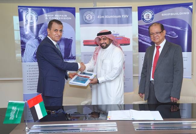 Grandweld and High Seas officials during the signing ceremony in Dubai.