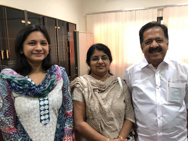 Mohammed Noor Rahman Sheikh, consul general of India, receives Ramesh Chennithala, leader of opposition of Kerala, at his consulate office in Jeddah on Thursday.