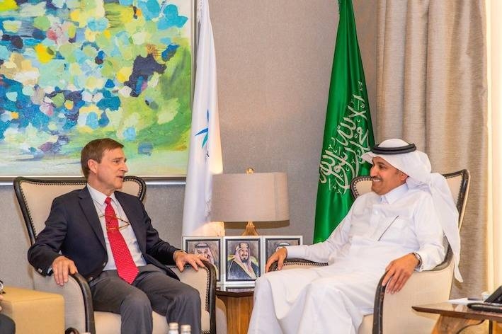 Minister of Transport Eng. Saleh Bin Nasser Al-Jasser received at the Ministry’s headquarter office here Tuesday an official economic delegation from German business leaders led by Niko Warbanoff, chairman of the Board of managing directors DB Engineering & Consulting GmbH.