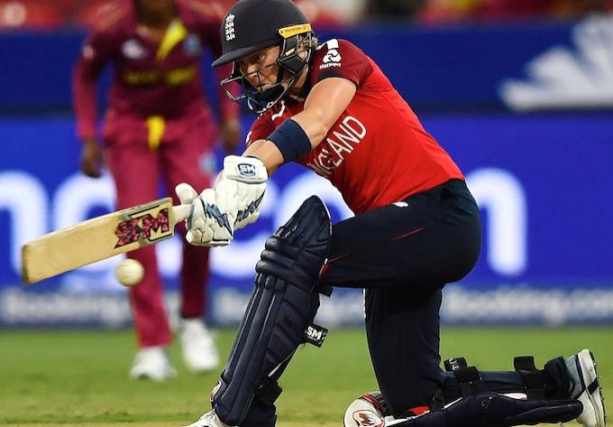 English cricket's new Hundred competition will feature equal prize money for the men's and women's competitions, tournament organizers the England and Wales Cricket Board announced on Wednesday.