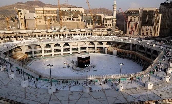 Mataf area reopened for
non-Umrah worshipers