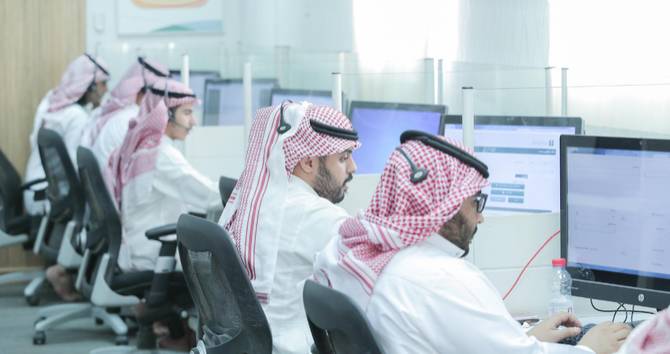 Private sector staff told to work from home for 15 days