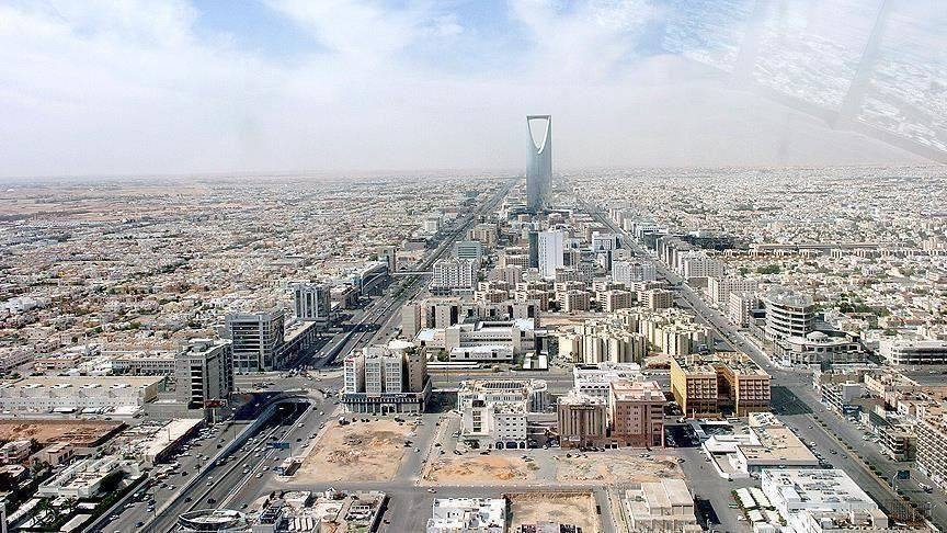 Saudi Arabia extends all flight suspensions, workplace attendance
