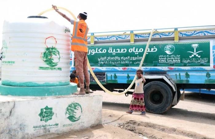  King Salman Humanitarian Aid and Relief Center (KSrelief) has continued implementing water and environmental sanitation project to preserve the lives of families in Al-Khawkhah district.