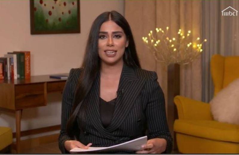 News Anchor Ghiwa Ibrahim presented News at 9 pm on MBC1 on Sunday from her home. 