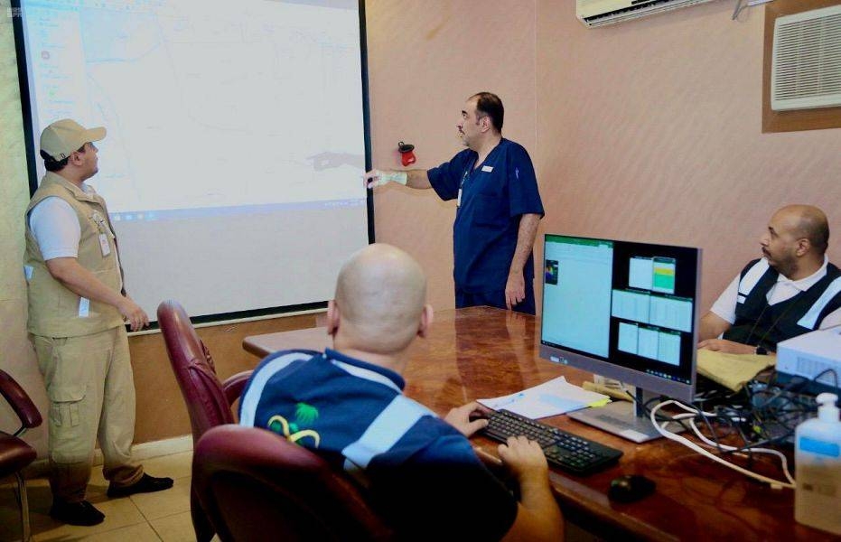 Operations room set up to monitor coronavirus cases 24/7 in Makkah