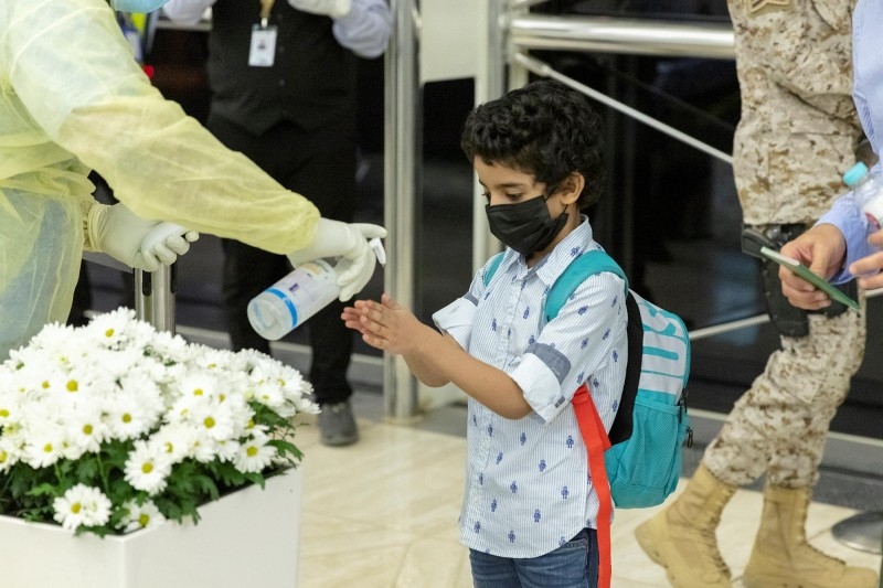 Four flights carrying citizens arrive at Riyadh, Dammam airports