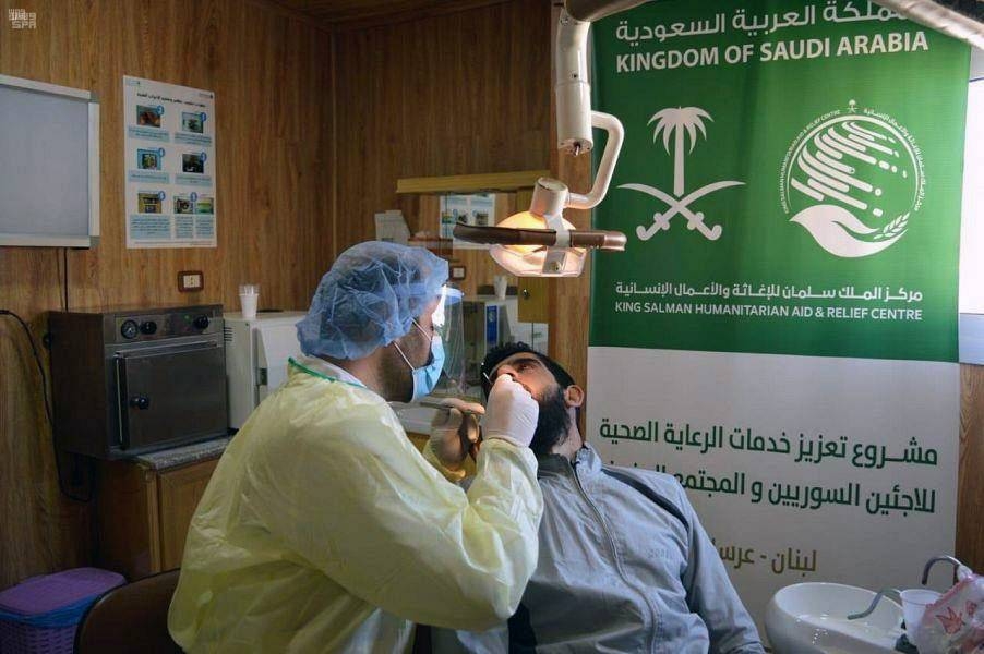Al-Amal Medical Center in Arsal, Lebanon, with the support of KSrelief, has been providing medical services as part of a project to strengthen health services for Syrian refugees.
