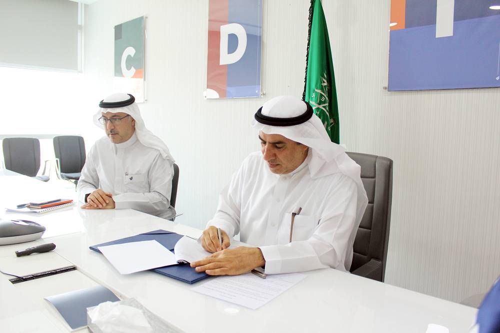 The Ministry of Human Resources and Social Development of Saudi Arabia signed a Cooperation Agreement with Bahri to raise awareness of the importance of CSR. It was was signed by Sulaiman Al-Zaben, undersecretary at the Ministry, and Eng. Abdullah Aldubaikhi, CEO of Bahri.