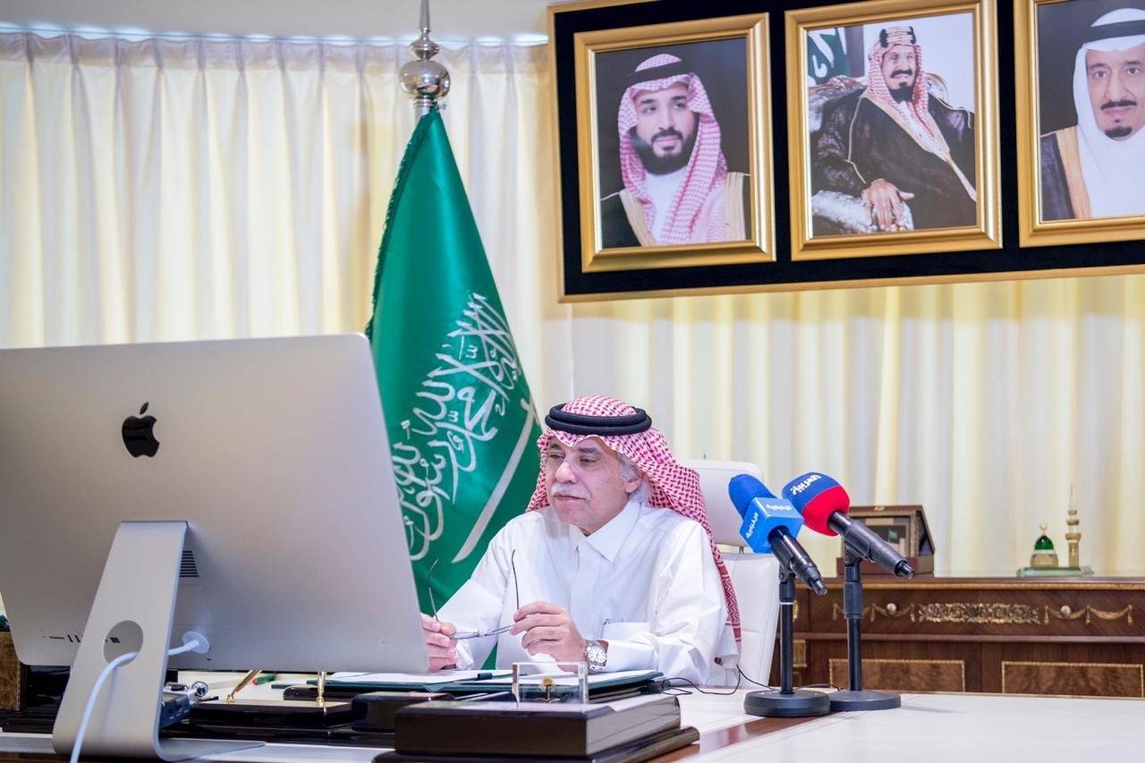 Acting Minister of Media and Chairman of the Executive Council of the Union of OIC News Agencies (UNA) Dr. Majid Bin Abdullah Al-Qasabi, hosted on Saturday the First UNA Virtual Forum. — SPA