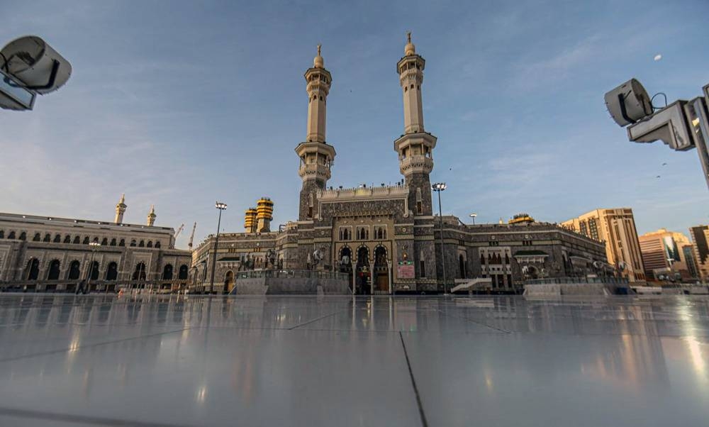 The Agency for the Affairs of the Grand Mosque under the General Presidency for the Affairs of the Two Holy Mosques is currently carrying out extensive studies about the entire aspects of its crowd control plan prior to partial opening of the Grand Mosque for performers of Umrah and tawaf.
