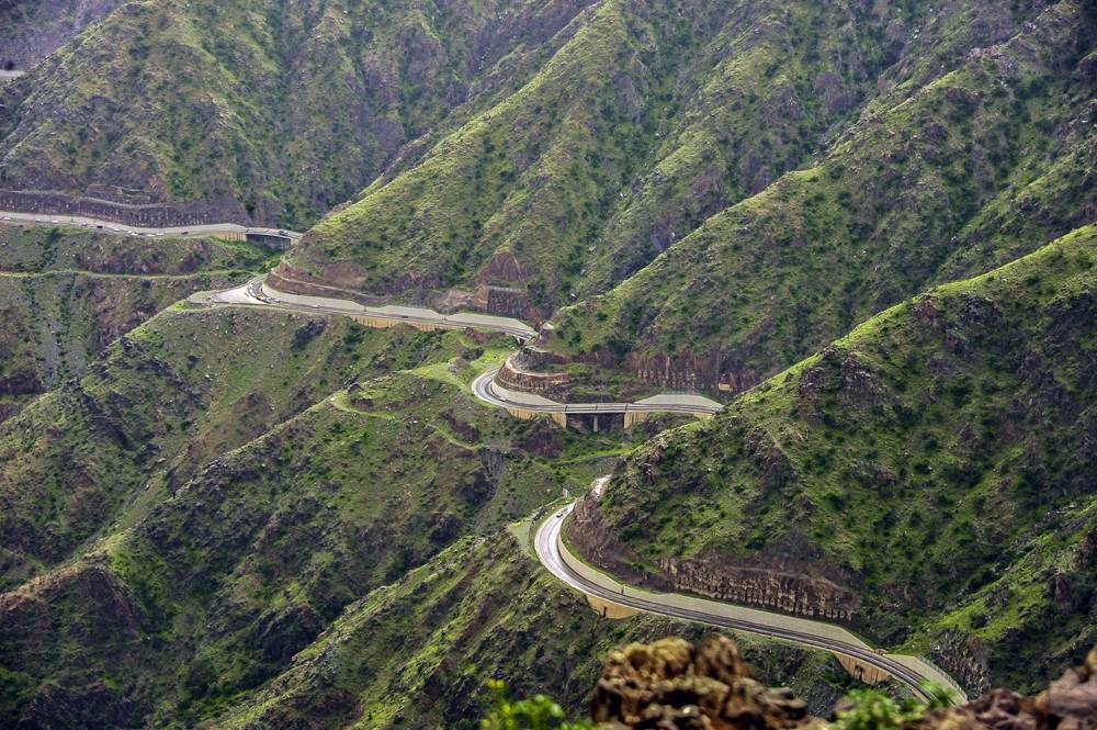 The Ministry of Tourism and the Saudi Tourism Authority (STA) have arranged an entertainment fiesta for the citizens and expatriates of Saudi Arabia to enjoy the Kingdom’s amazing natural wonders, and richness of cultural landmarks and historic and heritage sites during the current summer season.