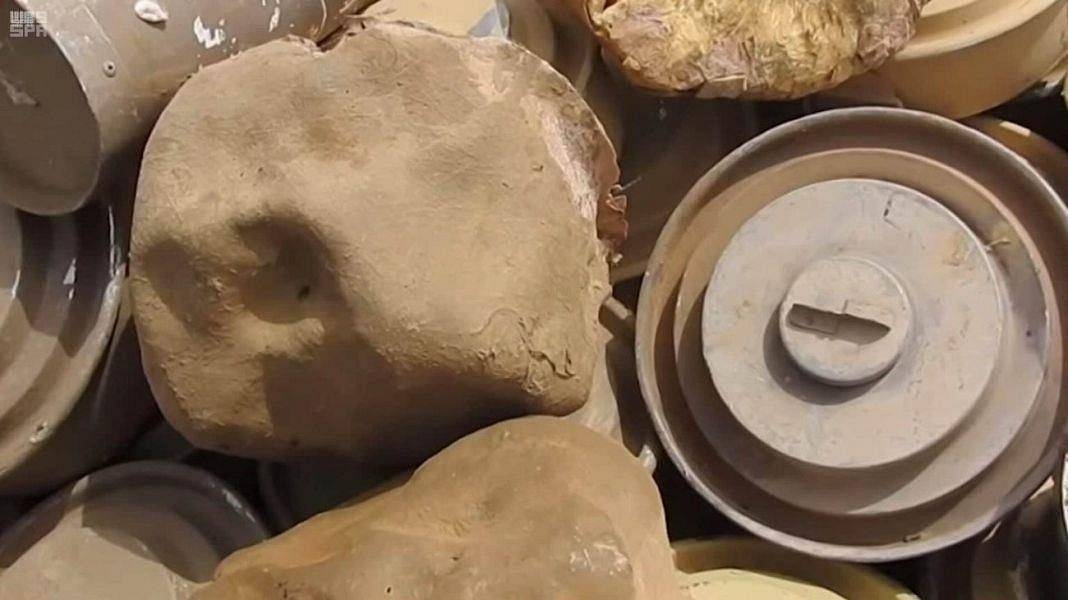 Since the beginning of the project, as many as 172,823 mines have been dismantled after they had been planted by the Iran-backed Houthi militias.
