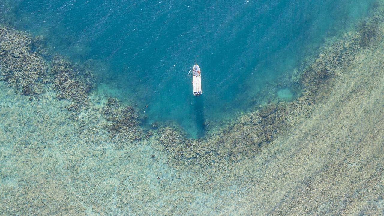 The coastline and beaches are so mesmerizingly beautiful that a person never gets tired of watching the magnificent natural beauty, Saudi Press Agency (SPA) reported Friday. — Photos by Muhammad Sharif