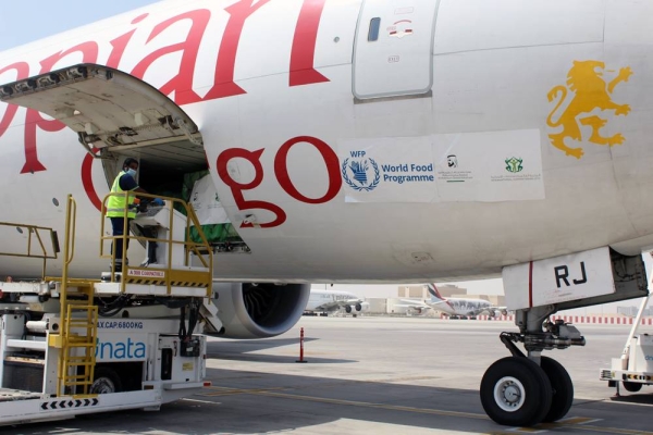 The World Food Program (WFP) airlifted life-saving, high-energy biscuits from its Humanitarian Response Depot (UNHRD) in the International Humanitarian City in Dubai to Bangui in Central African Republic (CAR).