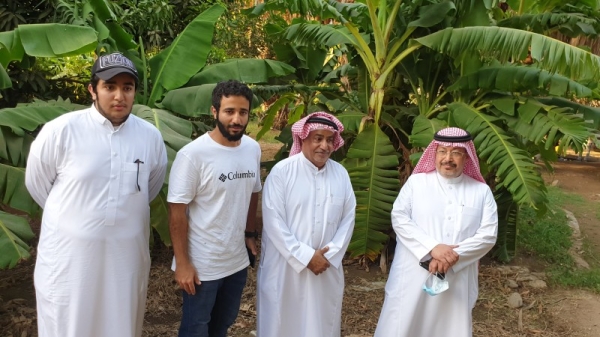 Rtd. Maj. Gen. Talal Hussain Al-Ghanemi (third from left) and family members in Al-Khawar farm at weekend. — Photos by Mujeeb Parakkal
