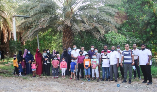 Rtd. Maj. Gen. Talal Hussain Al-Ghanemi (third from left) and family members in Al-Khawar farm at weekend. — Photos by Mujeeb Parakkal
