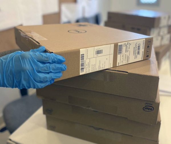 Landmark Arabia has teamed up with Alnahda Society one of Saudi Arabia’s oldest charities for women, to donate 100 laptops.