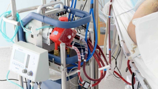 An ECMO machine in action in an intensive care unit.
