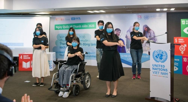 The UN Development Program donated 20,000 surgical masks to Viet Nam’s Ministry of Health (MOH) to help protect vital healthcare workers from COVID-19. — courtesy UNDP Viet Nam/Nguyen Khanh
