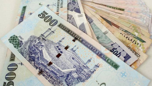 Nine expatriates held for illegal remittances