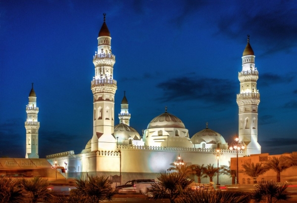 The umbrellas at the Prophet's Mosque.