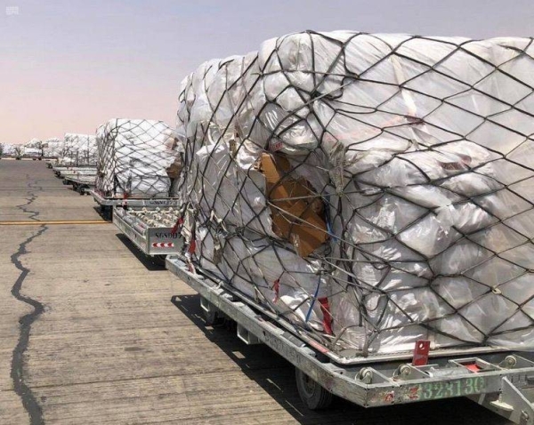 The plane carried 97 tons of food and shelter materials, which will be distributed in Khartoum, Al-Jazeera, and River Nile states of Sudan, benefiting 3,000 people. — SPA photos
