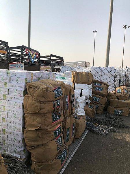 The plane carried 97 tons of food and shelter materials, which will be distributed in Khartoum, Al-Jazeera, and River Nile states of Sudan, benefiting 3,000 people. — SPA photos
