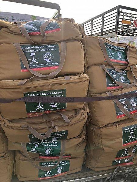 The plane carried 97 tons of food and shelter materials, which will be distributed in Khartoum, Al-Jazeera, and River Nile states of Sudan, benefiting 3,000 people. — SPA photos
