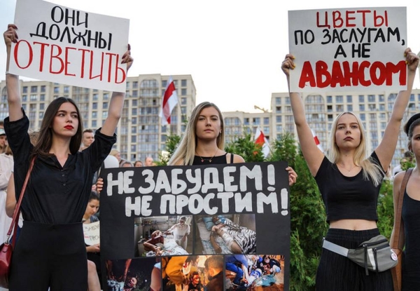 UN human rights experts, strongly criticized the level of violence being used by security forces across Belarus against peaceful protesters and journalists, following five days of demonstrations over the disputed presidential election. — courtesy Kseniya Halubovich