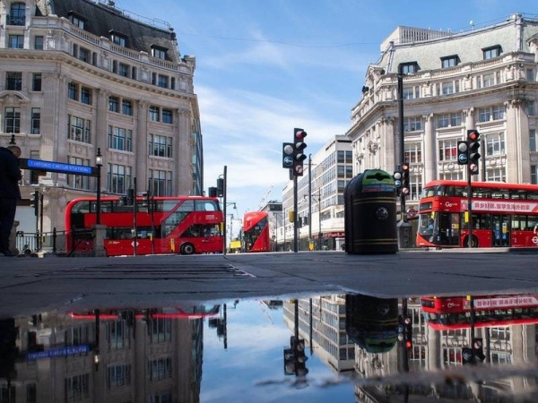 People in England will be required by law to self-isolate if they test positive for COVID-19, risking increased fines if they fail to do so, the UK government has announced. 