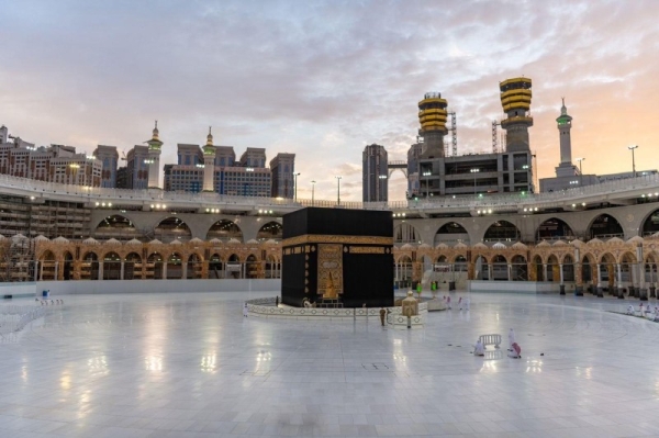 The presidenc recruited no less than (1,000) employees to follow the rituals of Umrah in the Grand Mosque. — SPA