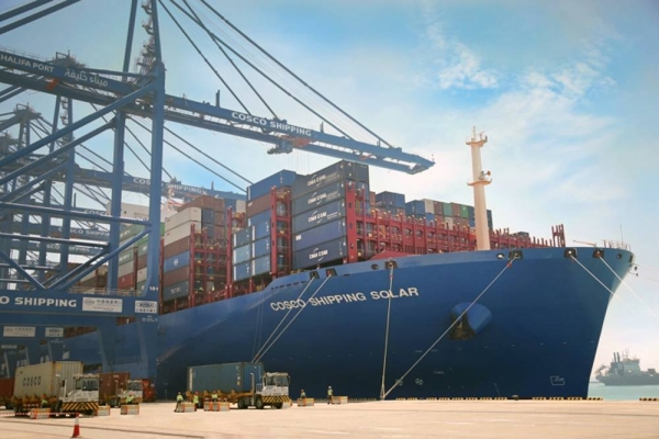 File photo of a ship docking King Abdulaziz Port Dammam (KAPD), whose First and Second Container Terminals are to be managed by Saudi Global Ports Company (SGP).