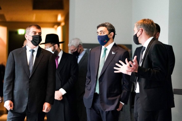 Foreign Minister of the United Arab Emirates Sheikh Abdullah bin Zayed Al Nahyan on Tuesday visited the Memorial to the Murdered Jews of Europe, known as the 