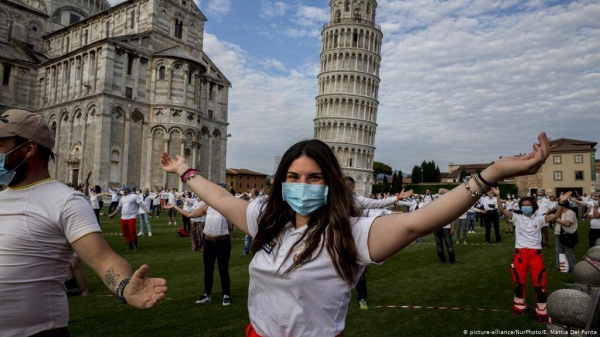  Europe surpassed 100,000 daily reported COVID-19 cases for the first time on Thursday as many countries face a new surge in infections. — Courtesy photo