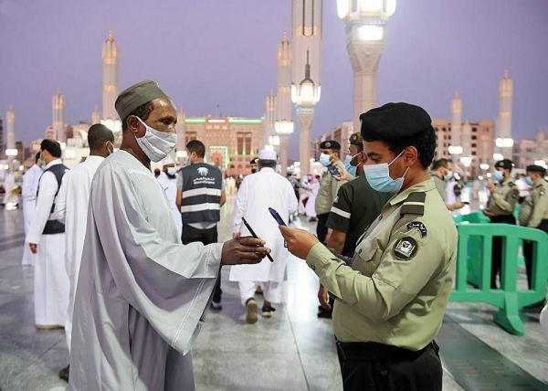 The Prophet’s Mosque witnessed on Sunday the second phase of gradual resumption of performing prayers within Al-Rawdah Al-Sharifah.