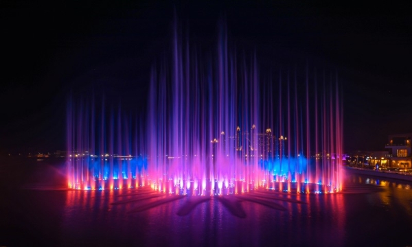 The magical show was attended by distinguished guests, residents and tourists, who watched in awe as The Palm Fountain broke the record in tune to an exclusive song — Dubai is another planet, produced to reflect the city’s vibrant and inspirational spirit. — WAM photos