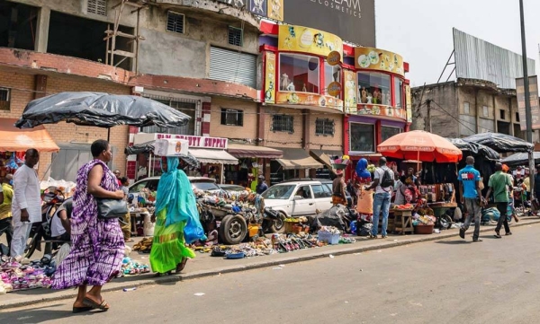 People at Adjamé Market in Abidjan, Côte d'Ivoire. — courtesy Unsplash/Eva Blue