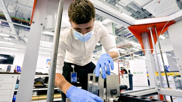  UAE's Khalifa University of Science and Technology on Monday announced a team of researchers at its Aerospace Research and Innovation Center (ARIC) is in the process of developing the design of a ‘Reusable 3D Printed Mask’, as a potential replacement for standard N95 masks that are in short supply following the COVID-19 pandemic. — WAM photos